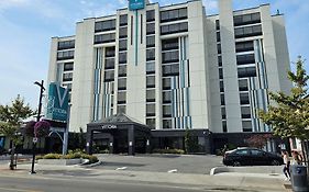 Vittoria Hotel & Suites